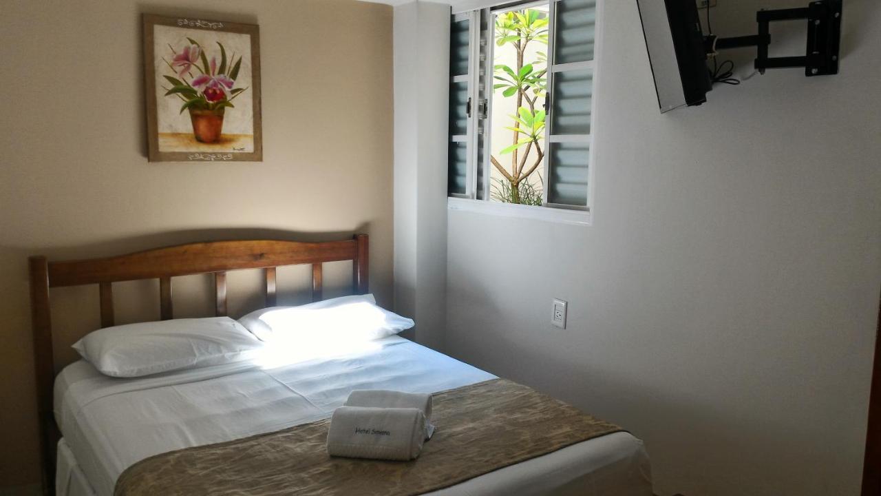 Hotel Savana Olímpia Exterior foto
